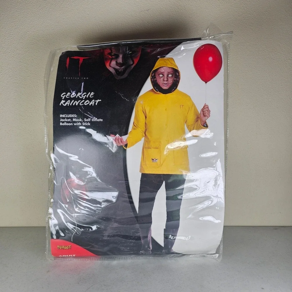 Spirit Halloween Georgie Raincoat Costume Adult Size small  IT Pennywise Movie
